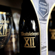 标题为著名的Westvleteren啤酒厂的文章图片为在线Trappist Beer Business打开了大门